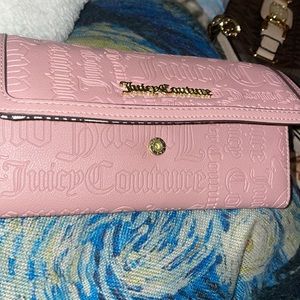 Juicy couture wallet pink